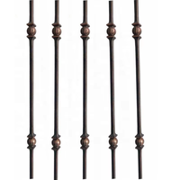 Broches de balustre d'escalier en fer forgé carré en métal noir mat personnalisées en gros pour intérieur