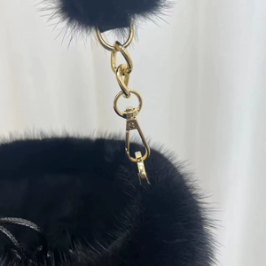 Bolsos de hombro tipo cubo para mujer, bolso de mano peludo de Color sólido para mujer, piel sintética de invierno - Product Image 3