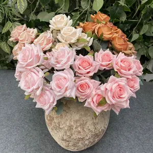 Kunstseide weißes Herzstück Blume künstliche Blumen 9-Kopf-Rosenstrauß Bouquet für Hochzeit