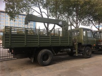 Grue montée sur camion à flèche télescopique Dongfeng 8 tonnes