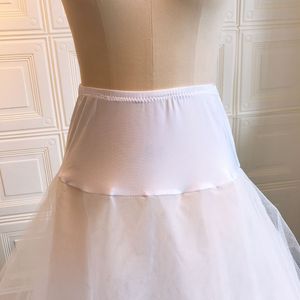 Jupe <span class=keywords><strong>jupon</strong></span> <span class=keywords><strong>en</strong></span> <span class=keywords><strong>tulle</strong></span> à un cerceau pour robe de mariée robe de bal sous-jupe avec matériel de type d'origine techniques de mariée - Product Image 3