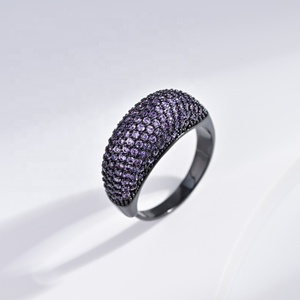 Bague en argent sterling 925 plaqué or noir avec zircon violet, design hip-hop délicat et luxueux pour femmes, grandes tailles, prix usine, vente en gros - Product Image 2
