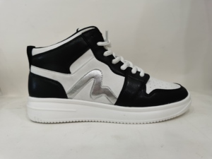 Nouvelles chaussures <span class=keywords><strong>de</strong></span> <span class=keywords><strong>danse</strong></span> <span class=keywords><strong>Hip</strong></span> <span class=keywords><strong>Hop</strong></span> High Top Street pour filles légères avec semelle extérieure flexible et rembourrage <span class=keywords><strong>de</strong></span> semelle intérieure confortable - Product Image 3