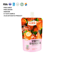 Feiao produceert op maat gemaakte spout pouches, doypacks en spout bags voor vloeibare voedingsmiddelen zoals fruitsap, wijn, honing, water en dranken.