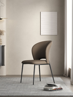 Chaise de salle à manger moderne italienne et minimaliste Tabouret de restaurant de luxe pour hôtel et bureau à domicile Nouveau design pour le luxe léger