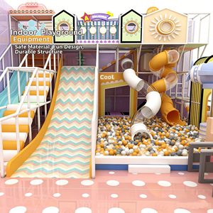 Équipement de divertissement intérieur en promotion au Liban : Aire de jeux intérieure souple avec labyrinthe et toboggan en spirale pour enfants - Product Image 5