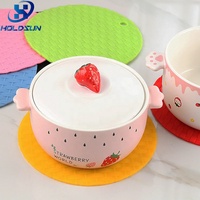 Tapis de table décoratif antidérapant en silicone de qualité alimentaire, couleur personnalisée, pour la cuisine.