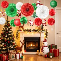 Décoration de scène de fête de Noël à thème, avec éventails en papier, boules de fleurs en papier et décorations suspendues en nid d'abeille tournantes
