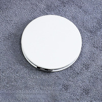 Miroir de poche carré en PU blanc pliable avec logo personnalisé Miroir compact portable pour maquillage