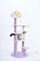 Arbre à chat moderne multicouche violet avec motif nuage et lune, tour d'escalade et griffoir pour chat