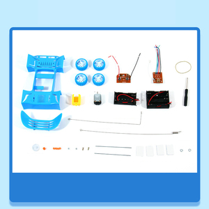 Kit de Montaje de Coche de Control Remoto Inalámbrico DIY, Modelo de Coche de Carreras STEM Hecho a Mano, Experimento Científico <span class=keywords><strong>para</strong></span> <span class=keywords><strong>Estudiantes</strong></span> - Product Image 4