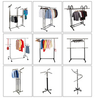 Bonne qualité 4 bras vêtements présentoir en métal rond rotatif vêtements rack avec roues