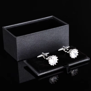 Caja de Lujo Negra para Gemelos de Hombre, Contenedor Acolchado para Joyas, Ideal para Accesorios Formales, Regalos Festivos y Exhibición en Boutiques - Product Image 3