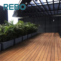 Planche de terrasse extérieure moderne, écologique, antidérapante et imperméable, en bambou composite, à installer par clic