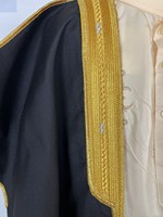 Enfants Bisht Maroc Saoudien Garçons Robe en Stock Enfants Usage Quotidien Musulman Thobe Dubaï Islamique Garçons Abaya pour Enfants