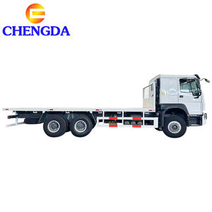 Offre Spéciale camion de lit plat de Sinotruck Howo 4x2 6 tonnes pour le sauvetage et le dégagement prix bon marché - Product Image 2