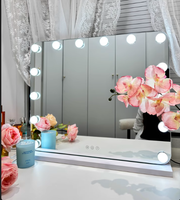 Miroir de maquillage LED de table personnalisé en gros, miroir de maquillage style Hollywood à commande tactile pour la maison et le salon