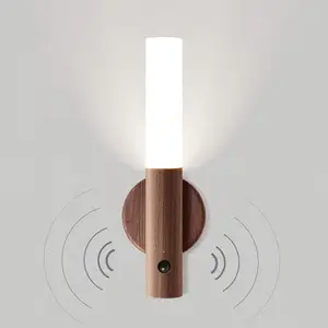Lámpara de luz nocturna con Sensor de movimiento PIR inteligente LED recargable por USB para escalera interior, armario, cocina, dormitorio con magnético