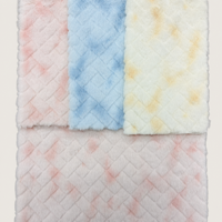 Tissu en fausse fourrure de lapin en polyester tricoté 100 % doux, à motif carré gaufré, pour jouets, vêtements, voitures et literie pour filles