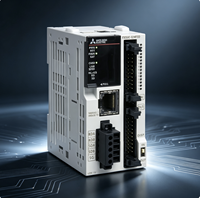 Controlador Lógico Programable FX5UC-32MT/D, 32 E/S, Salida de Transistor, 24VDC, MELSEC iQ-F Slim