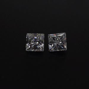 Wuzhou Square Công Chúa Cắt Khối Zircon Trắng - Product Image 3