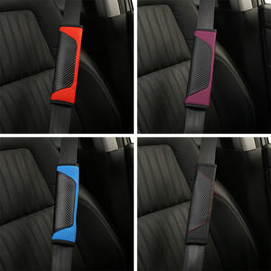 Housse <span class=keywords><strong>de</strong></span> <span class=keywords><strong>ceinture</strong></span> <span class=keywords><strong>de</strong></span> <span class=keywords><strong>sécurité</strong></span> en fibre <span class=keywords><strong>de</strong></span> carbone, cuir, couronne universelle, protection des épaules. - Product Image 6