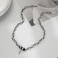Kalung Mutiara Berlian Unisex Desain Niche Gaya Instagram Liontin Black Forest Rantai Tembaga Kalung Tulang Selangka Pasangan Anti Luntur Sporty