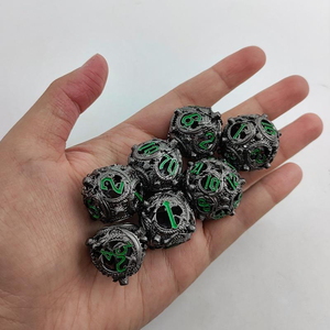<span class=keywords><strong>Jeu</strong></span> de dés personnalisé en métal, motif crâne de dragon noir et or, pour jeux de rôle, de table, de décision et de <span class=keywords><strong>jeu</strong></span> d'équipe (D&D) - Product Image 4