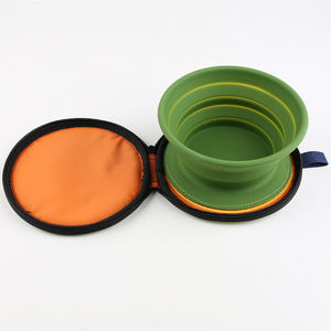 Bolsa de Viaje Portátil de Silicona para Perros al por Mayor con Cremallera y Cuenco de 760ml para Comida y Agua - Product Image 4