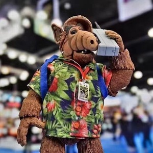 NECA Alf l'Alieno, Personaggio Classico della Serie TV Americana, Action Figure in PVC da 7 Pollici, Modellino Giocattolo da Collezione - Product Image 4
