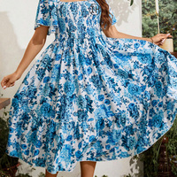 Robe midi florale smockée à col carré grande taille personnalisée pour femme, manches courtes à volants, coupe trapèze fluide, style bohème décontracté d'été