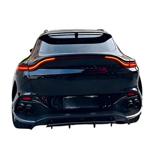 Kits de carrosserie en fibre de carbone 707 de haute qualité adaptés à la modification et à l'amélioration de l'Aston Martin DBX - Product Image 6