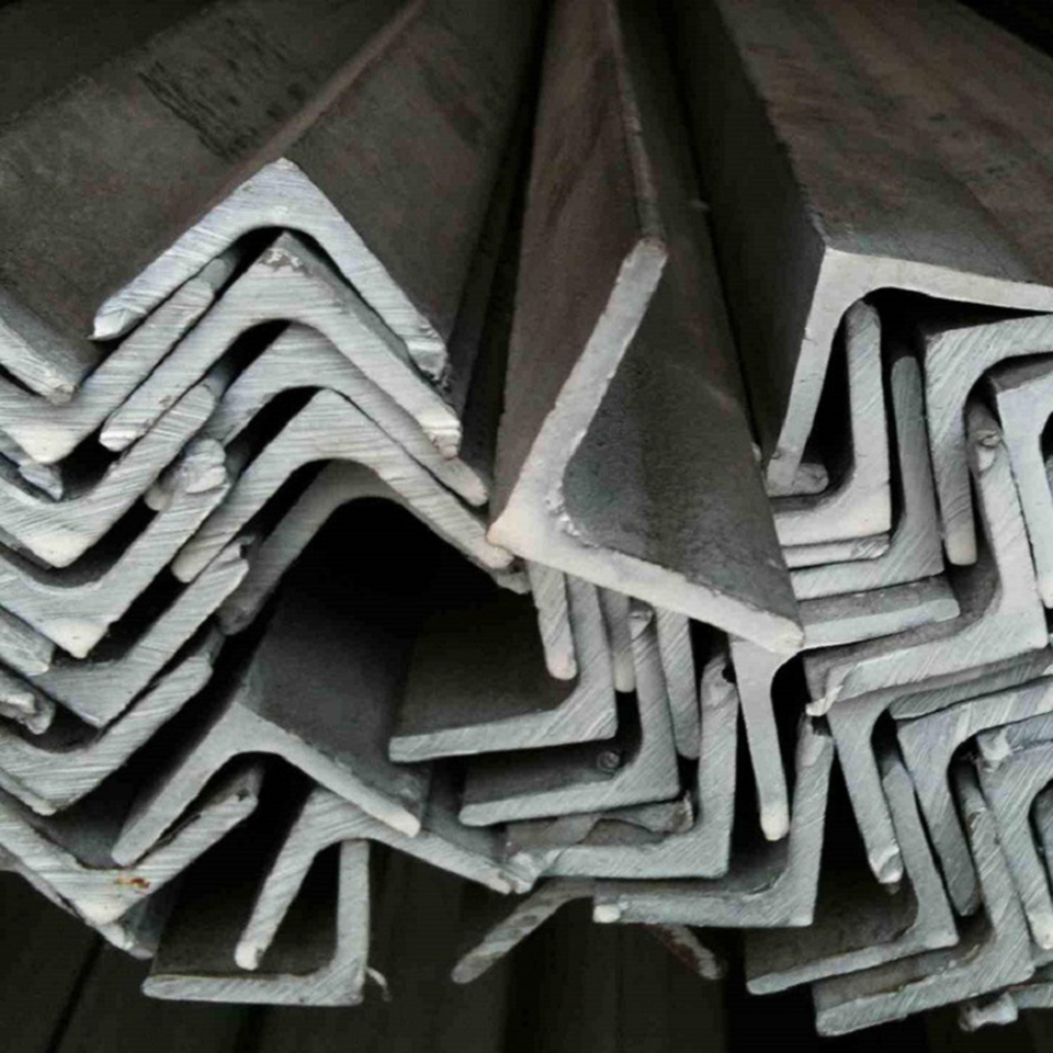 125 X 1.75 X 1.75 X 20 Equal Angle iron supplier