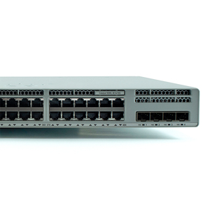 Commutateur réseau 9200L 48 ports Full PoE+ 4x10G avec liaisons montantes fixes, essentiel pour les entreprises, empilable, couche 3 - Product Image 4