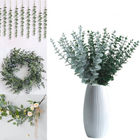 Daun eucalyptus buatan yang realistis untuk dekorasi pernikahan dan rumah