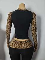 Set 2 Potong Kasual Kaos Raglan Ketat dan Celana Flare Motif Leopard Pakaian Musim Panas untuk Wanita Tinggi Mudah Dipakai Label Logo Kustom