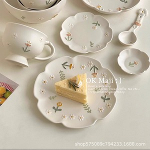 <b>Ceramic</b> <b>Plate</b> Round Flower Pattern For Dessert Fruit Serving Party Use - Product Image 5