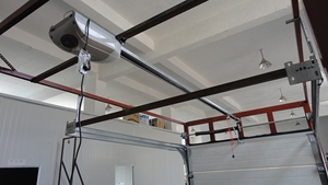 Stile americano interno automatizzato 1 auto con aletta isolante in testa porta del garage scorrevole - Product Image 3