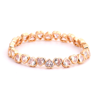 Bracelet élastique fait main avec pavé de zircone cubique taille cœur, perles de cristal colorées en forme de cœur, bijoux fantaisie pour femme
