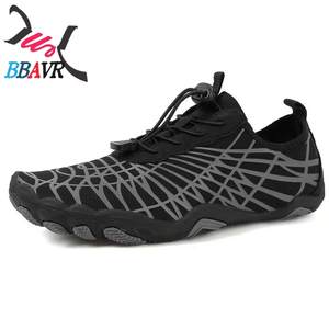 Zapatos deportivos de estilo baloncesto para hombre y mujer, con parte superior de malla, ligeros, para verano, para caminar. - Product Image 4
