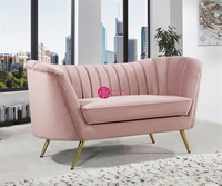 Canapé d'amour en velours de luxe fantaisie Yicheng Beauty en gros pour la mariée et le marié, réception d'hôtel moderne, salon, événements, utilisation de mariage