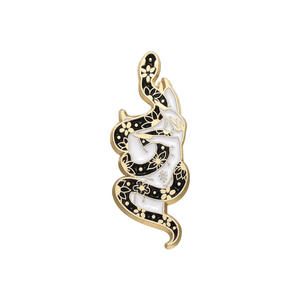 批发哥特卡通动物蛇胸针黑白日月蝴蝶珐琅别针胸章纪念品农历新年 - Product Image 5