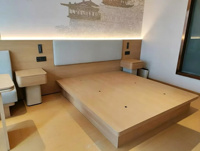 Ensemble de chambre d'hôtel modulaire au design contemporain, finition mélamine, lit California King, socle de qualité E1 - Usage commercial