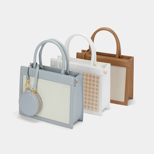 Borsa a Spalla Trendy Estiva 2025 per Ragazze in PU con Manico Superiore, Chiusura a Cerniera e Fodera in Poliestere, Design Personalizzato alla Moda - Product Image 3
