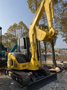 รถขุดไฮดรอลิกขนาดเล็ก Komatsu PC55 มือสองจากญี่ปุ่น สภาพดีเยี่ยม; เครื่องยนต์ เกียร์ มอเตอร์ไฮดรอลิก และชุดเกียร์ - Product Image 3