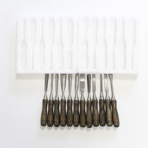 Juego de 12 Gubias para Tallar Madera con Mango de Madera, Tipo Nogal, con Punta de Perla Tallada, Gubias y Punzones de Primera Calidad - Product Image 4