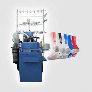 Machine à tricoter des chaussettes entièrement informatisée personnalisée FT-6FP, équipée d'un moteur pour une production de chaussettes efficace - Product Image 4