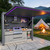 Cuisine extérieure moderne et fermée avec barbecue complet et bar, finition laquée, robinet, charnière et panier de rangement pour appartement