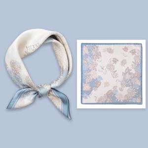 Écharpe en soie de mûrier 100 % premium pour femme, petit carré élégant, pour la tête ou comme accessoire décoratif pour cheveux - Product Image 2