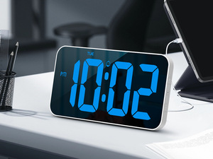 Nhân vật lớn LED Đồng Hồ Treo Tường hai mục đích điều khiển âm thanh điện tử đồng hồ báo thức âm nhạc hai nhóm bàn treo đồng hồ - Product Image 4